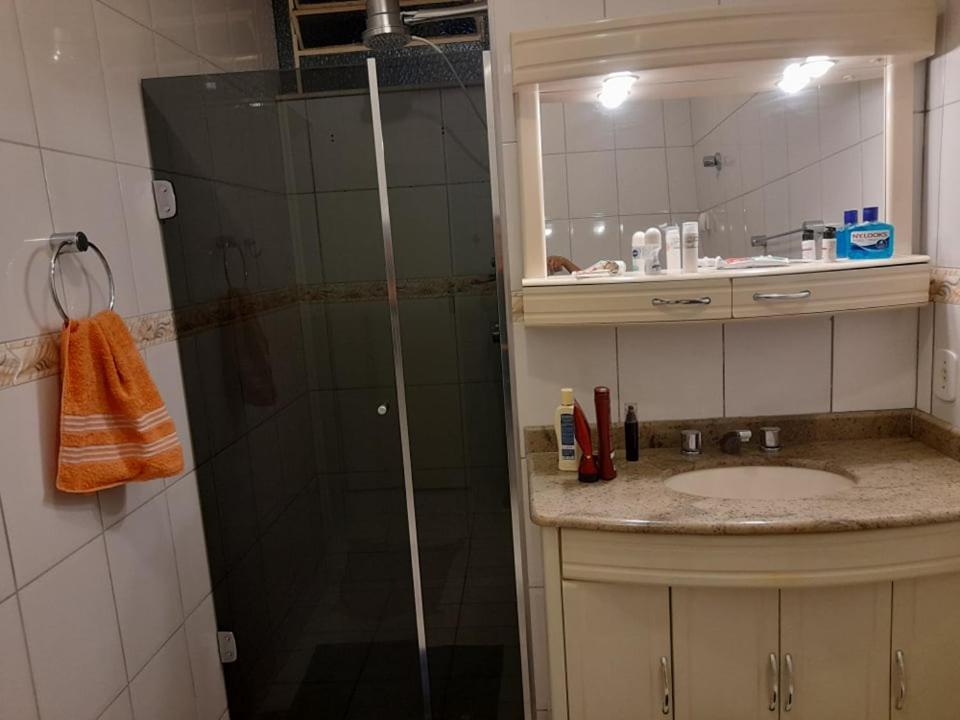 Apartamento Confortavel A 1 Quadra Do Parque Das Aguas Sao Lourenco  Exterior photo